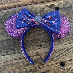 NWOT Loungefly Disney Castle Minnie Ears